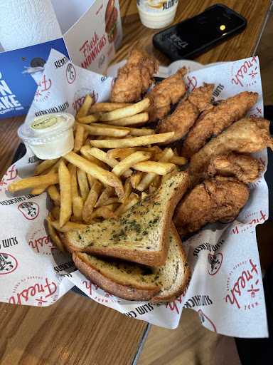 Photo of Slim Chickens - Unit 11, Milton Keynes MK9 3XS